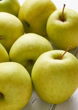 Mar Golden Delicious (radacina nuda)